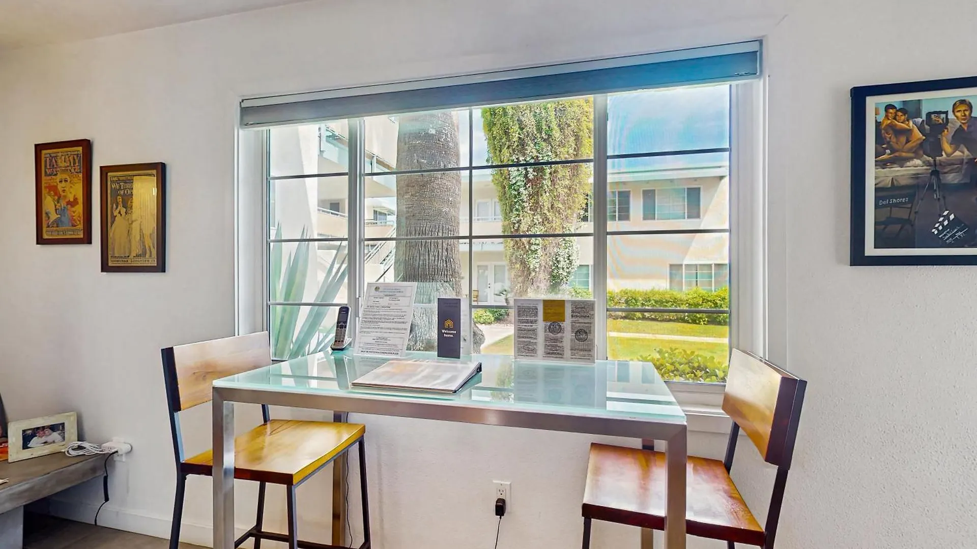 Sordid Lives Condo Permit# 3202 Palm Springs ABD