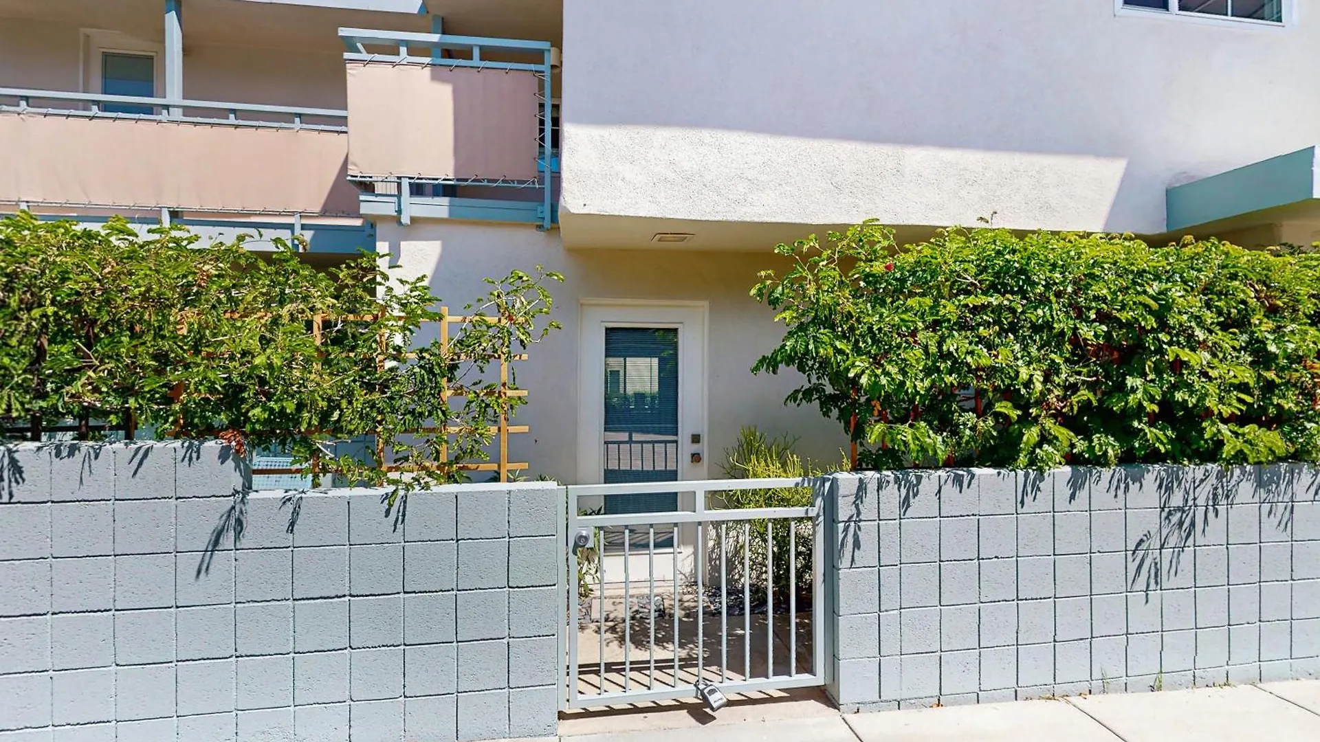 Sordid Lives Condo Permit# 3202 Palm Springs Otel