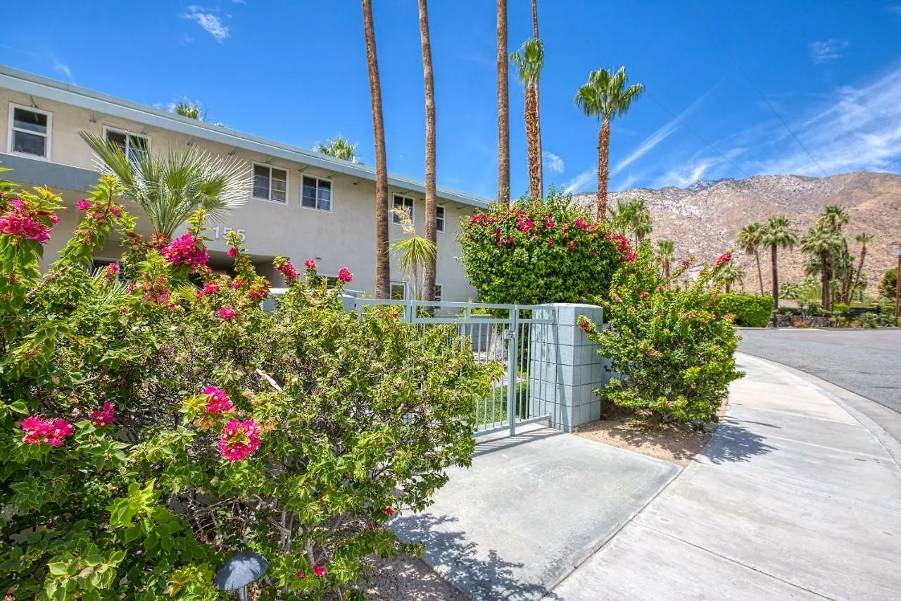 Otel Sordid Lives Condo Permit# 3202 Palm Springs